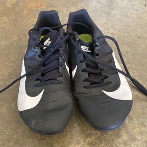 Track spikes